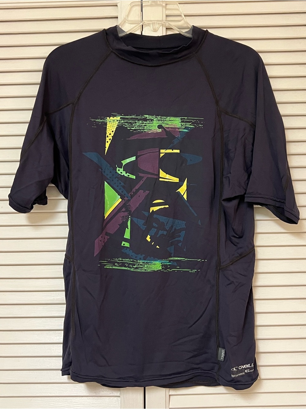 O’Neill Skins Men’s Black Long Sleeve Rash Guard 50+ UV Block - Large - VGUC